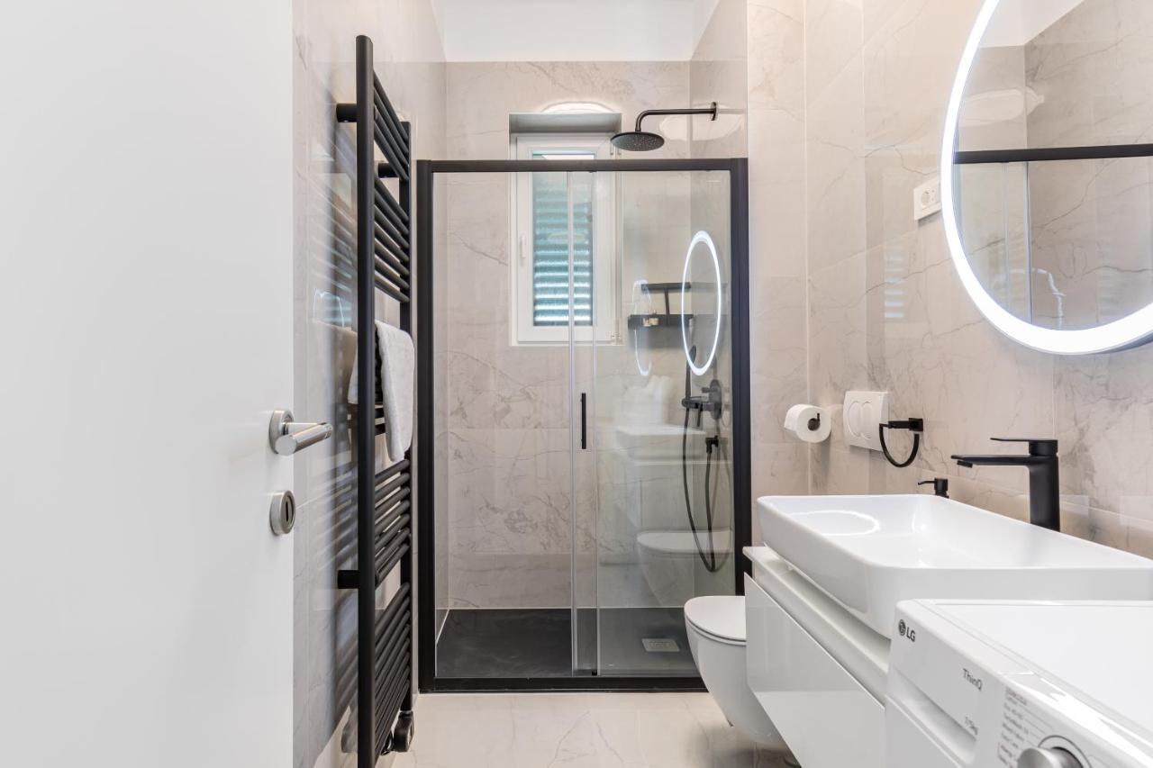 Studio Apartment Home Спліт Екстер'єр фото