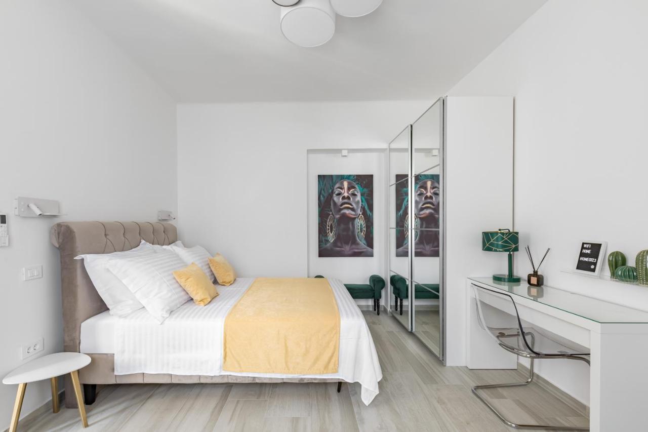 Studio Apartment Home Спліт Екстер'єр фото