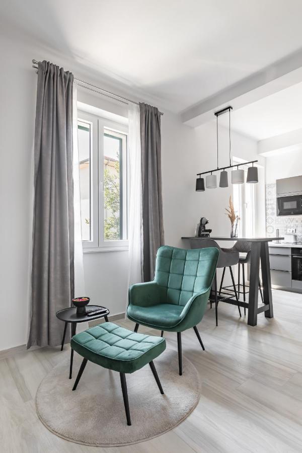 Studio Apartment Home Спліт Екстер'єр фото